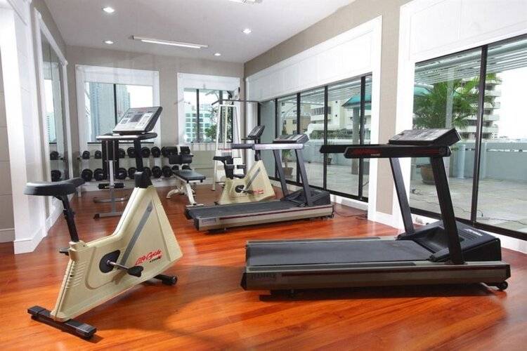 Parkroyal Suites Bangkok