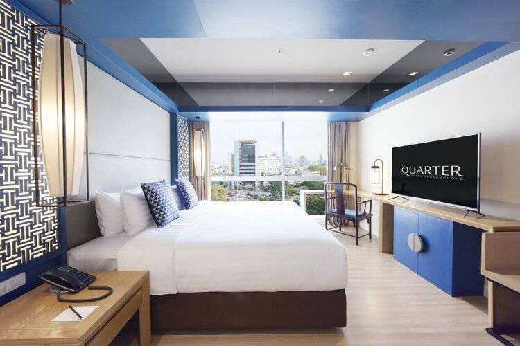 The Quarter Hualamphong by UHG