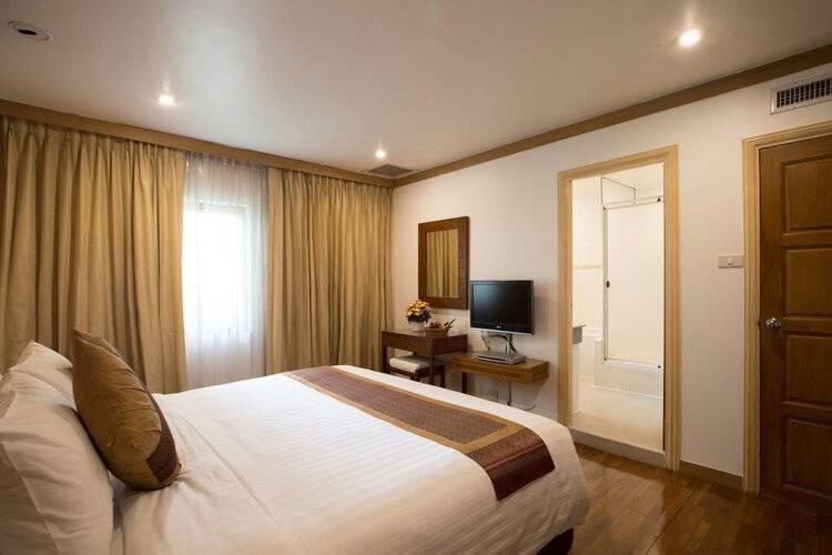 The Tarntawan Hotel Surawong Bangkok