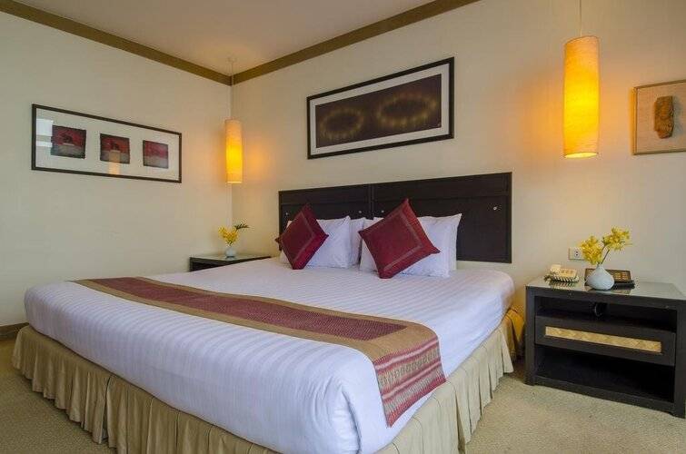 The Tarntawan Hotel Surawong Bangkok