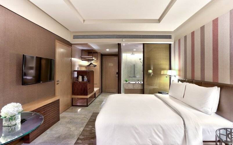 DoubleTree by Hilton Sukhumvit Bangkok