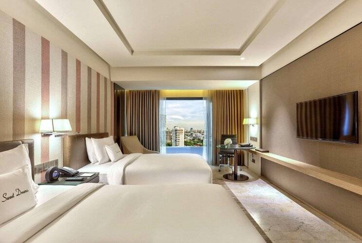DoubleTree by Hilton Sukhumvit Bangkok