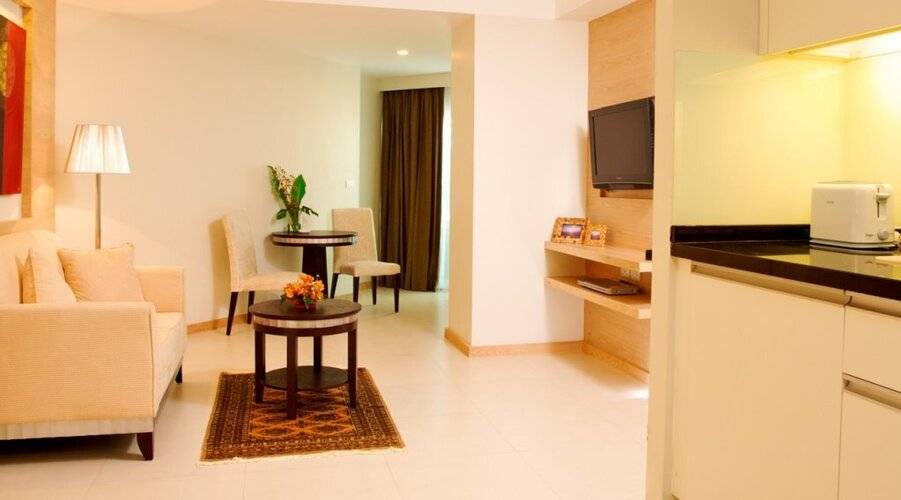 Adelphi Grande Sukhumvit