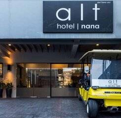 $item['hotel']['name']