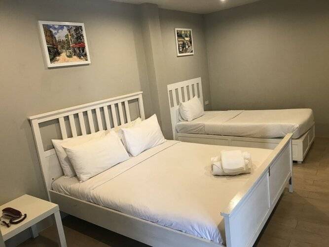 Paragon Inn