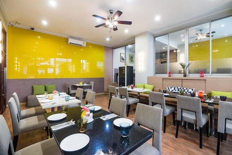 Asoke Residence Sukhumvit by UHG