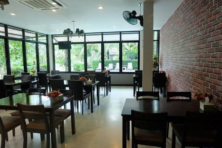 Aranta Airport Hotel