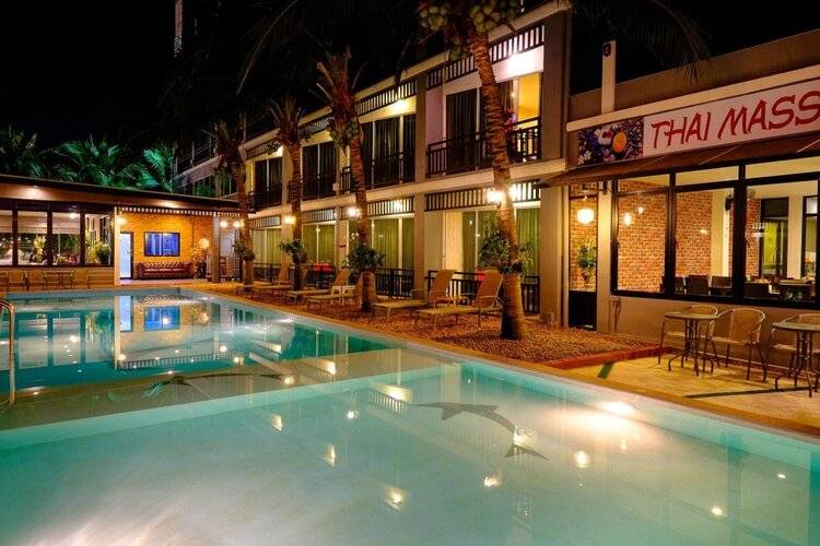 Aranta Airport Hotel