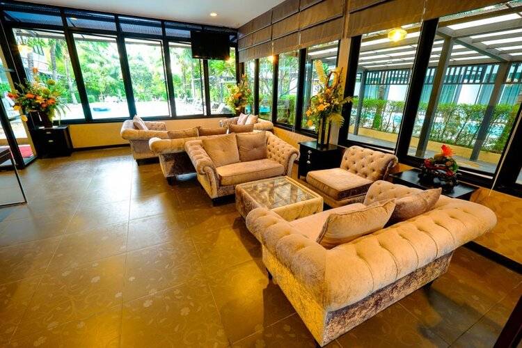 Aranta Airport Hotel