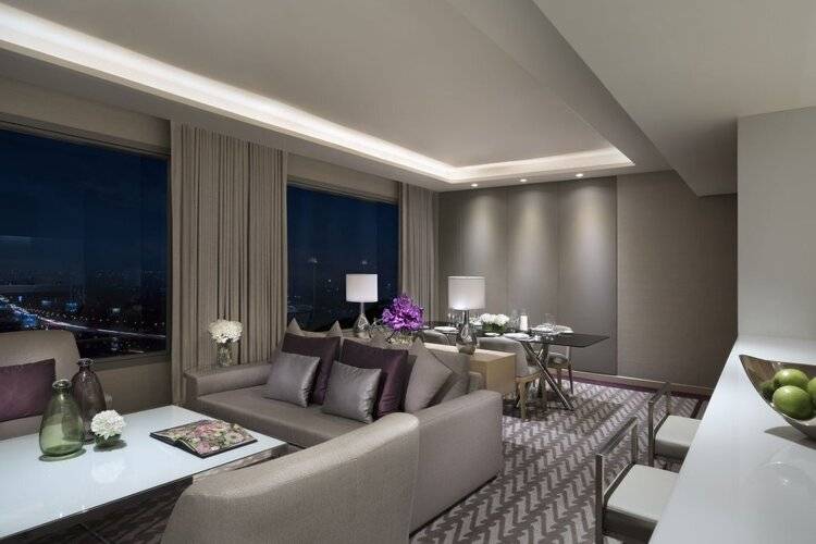 AVANI Riverside Bangkok Hotel