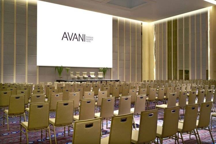 AVANI Riverside Bangkok Hotel