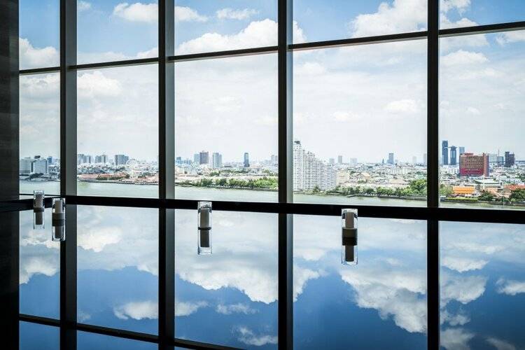 AVANI Riverside Bangkok Hotel