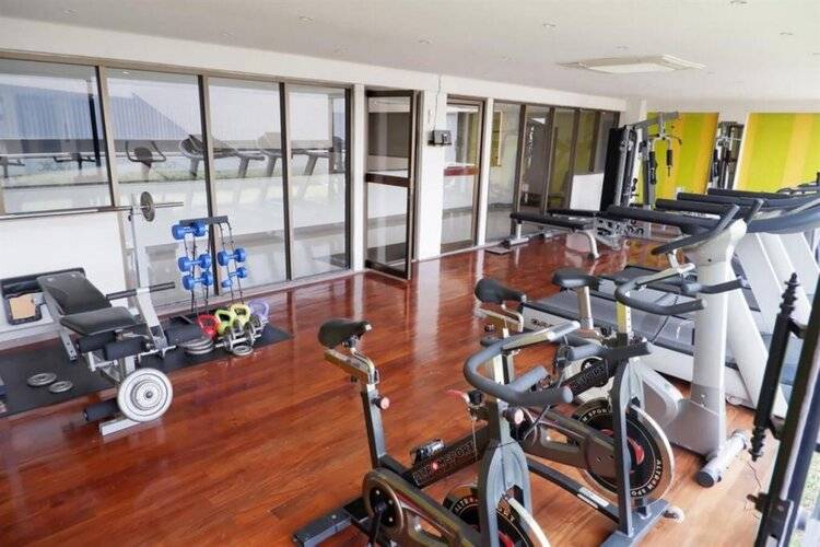 Thomson Hotel Huamark