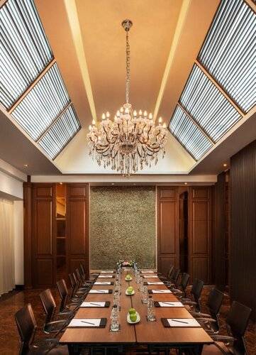 Radisson Suites Bangkok Sukhumvit