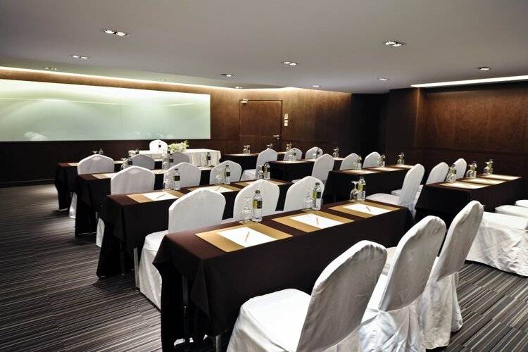 S15 Sukhumvit Hotel