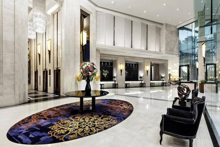 Grande Centre Point Hotel Terminal 21