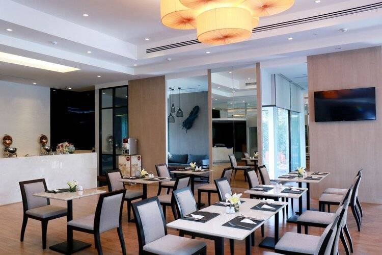 Louis' Tavern Hotel Don Muang