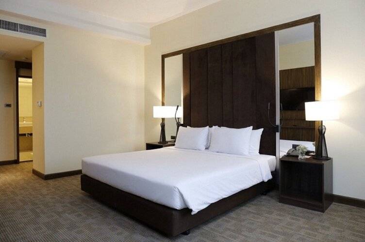 Louis' Tavern Hotel Don Muang