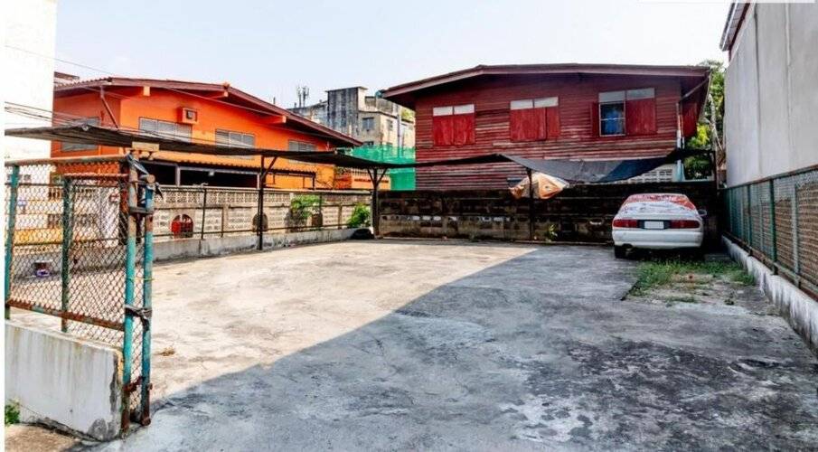 Riski residence Bangkok-noi