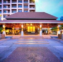 $item['hotel']['name']