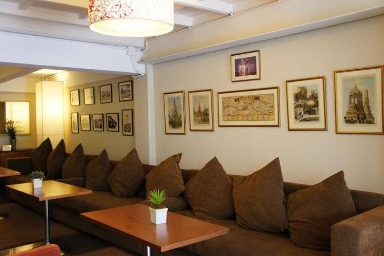 Ratchadamnoen Residence