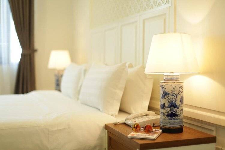 Nandha Hotel