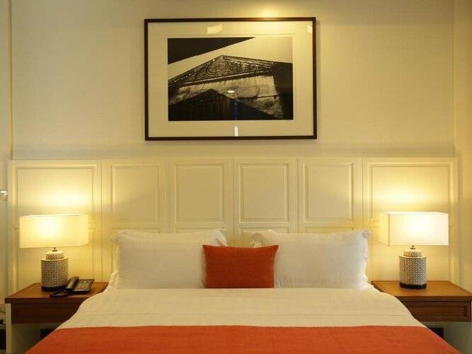 Nandha Hotel