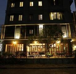 $item['hotel']['name']