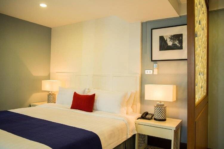 Nandha Hotel