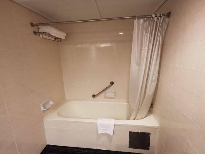 Tongtara Riverview Hotel
