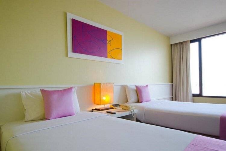 Tongtara Riverview Hotel
