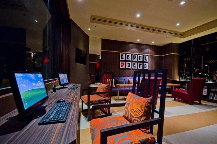 Tongtara Riverview Hotel
