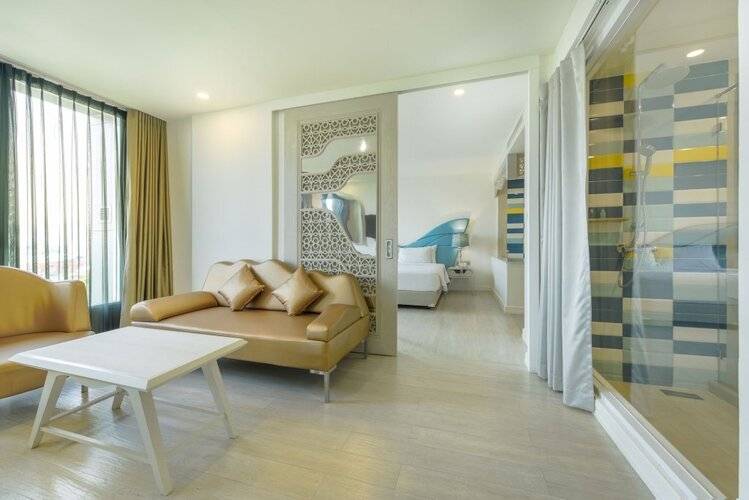 Le Tada Parkview Hotel
