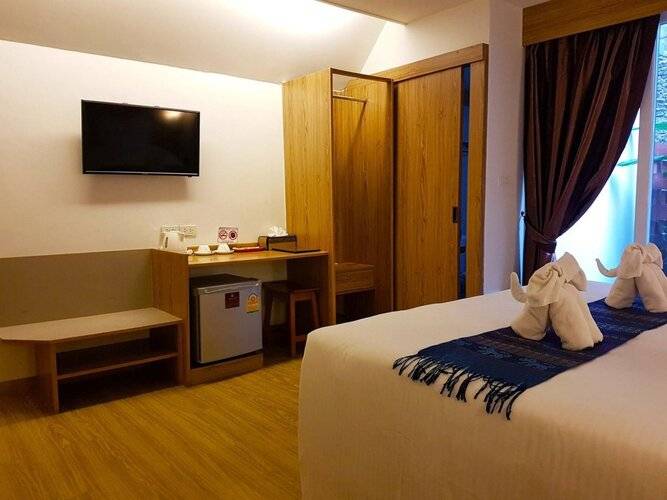 Dinso Mon Hotel