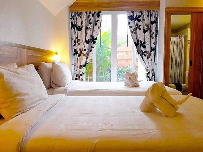 Dinso Mon Hotel