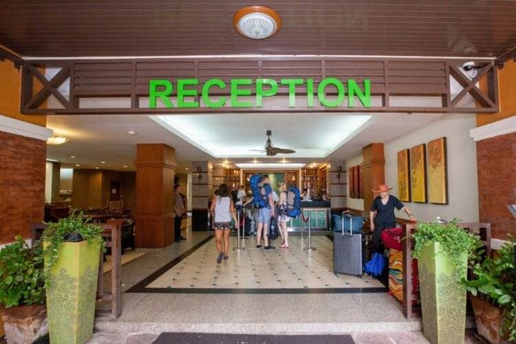 Rambuttri Village Inn & Plaza