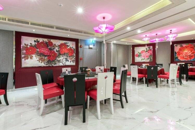 Royal Rattanakosin Hotel