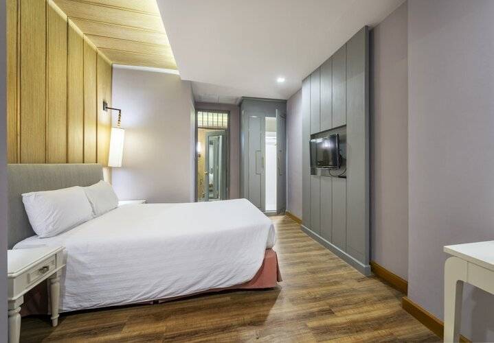 Royal Rattanakosin Hotel