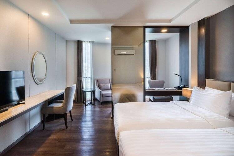 SureStay Plus Hotel by Best Western Sukhumvit 2