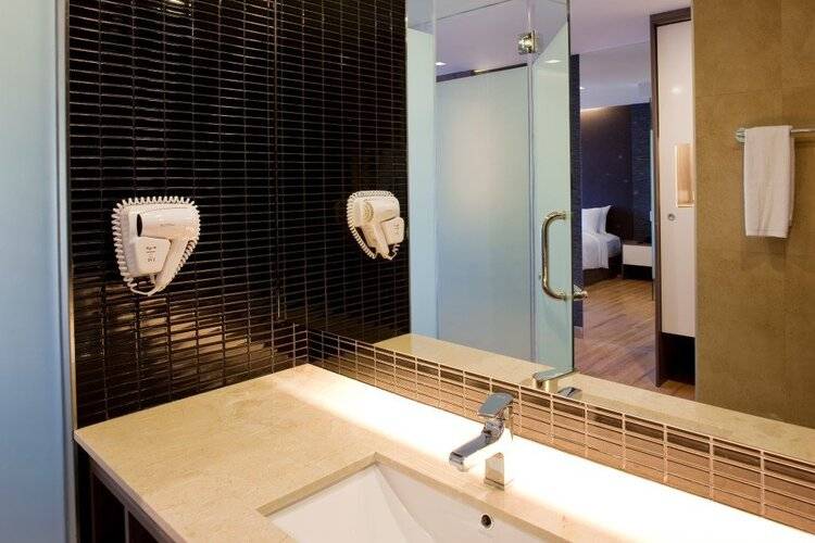 Trinity Silom Hotel