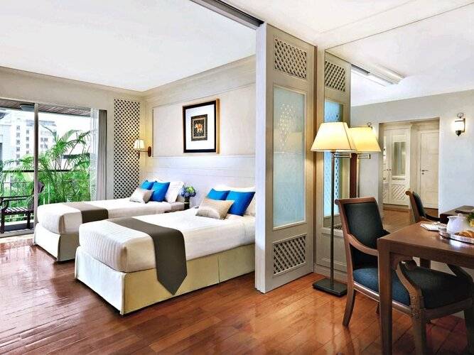 Centre Point Sukhumvit 10