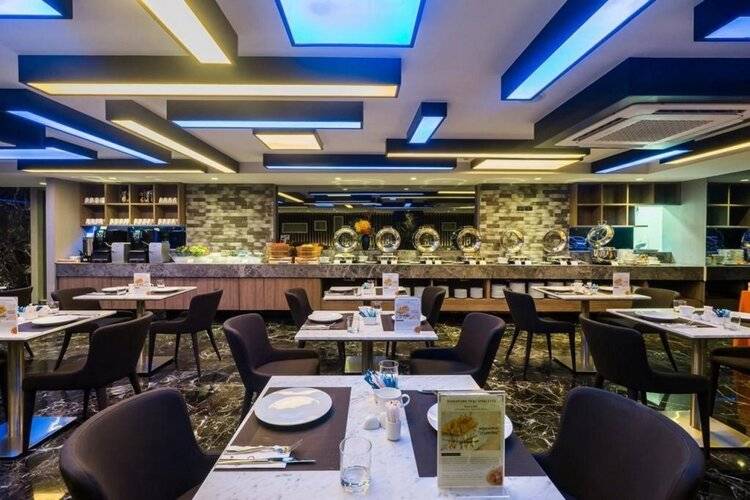 Citrus Suites Sukhumvit 6 by Compass Hospitality
