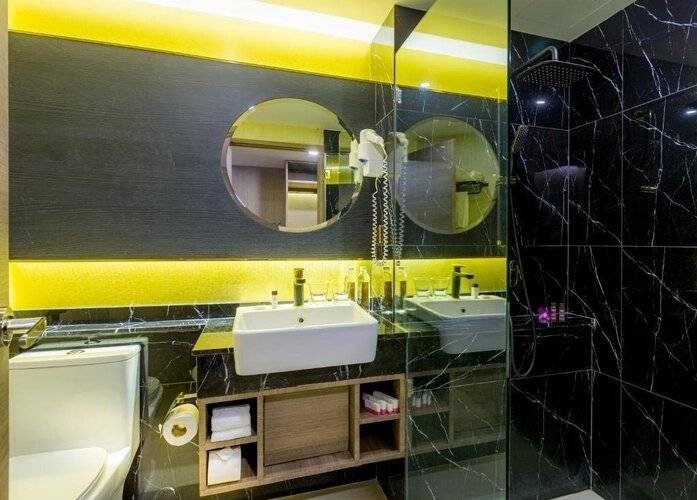Glow Sukhumvit 5 by Centropolis