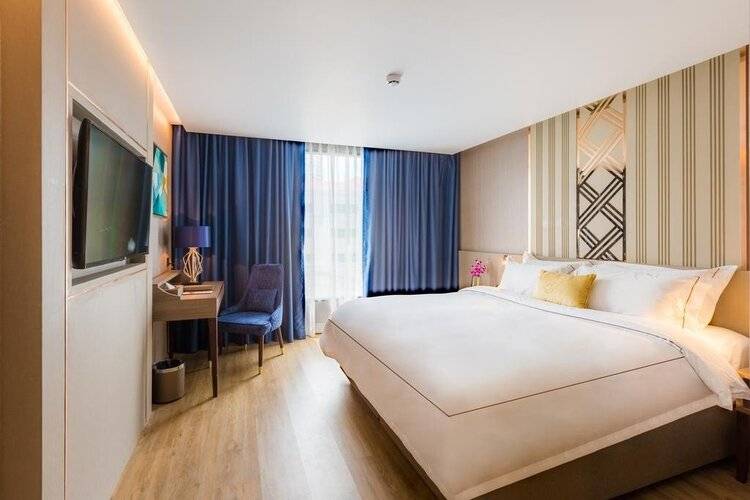 Glow Sukhumvit 5 by Centropolis