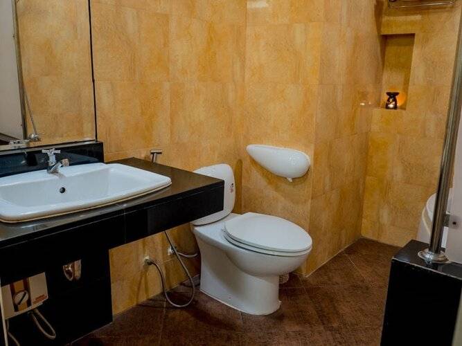 Atrium Boutique Hotel