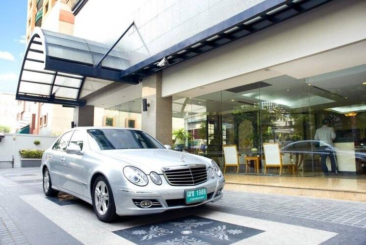 Cape House Langsuan Hotel