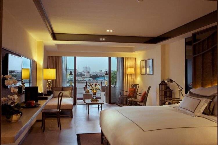 Riva Surya Bangkok