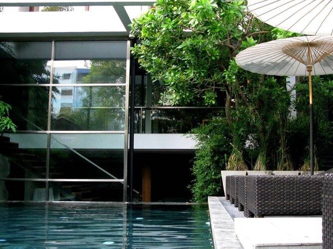 Luxx Langsuan Hotel