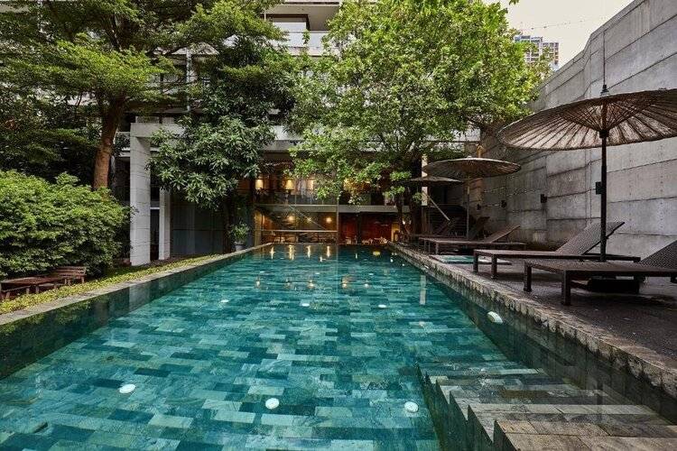 Luxx Langsuan Hotel