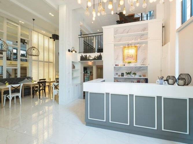 White Ivory Bed & Breakfast